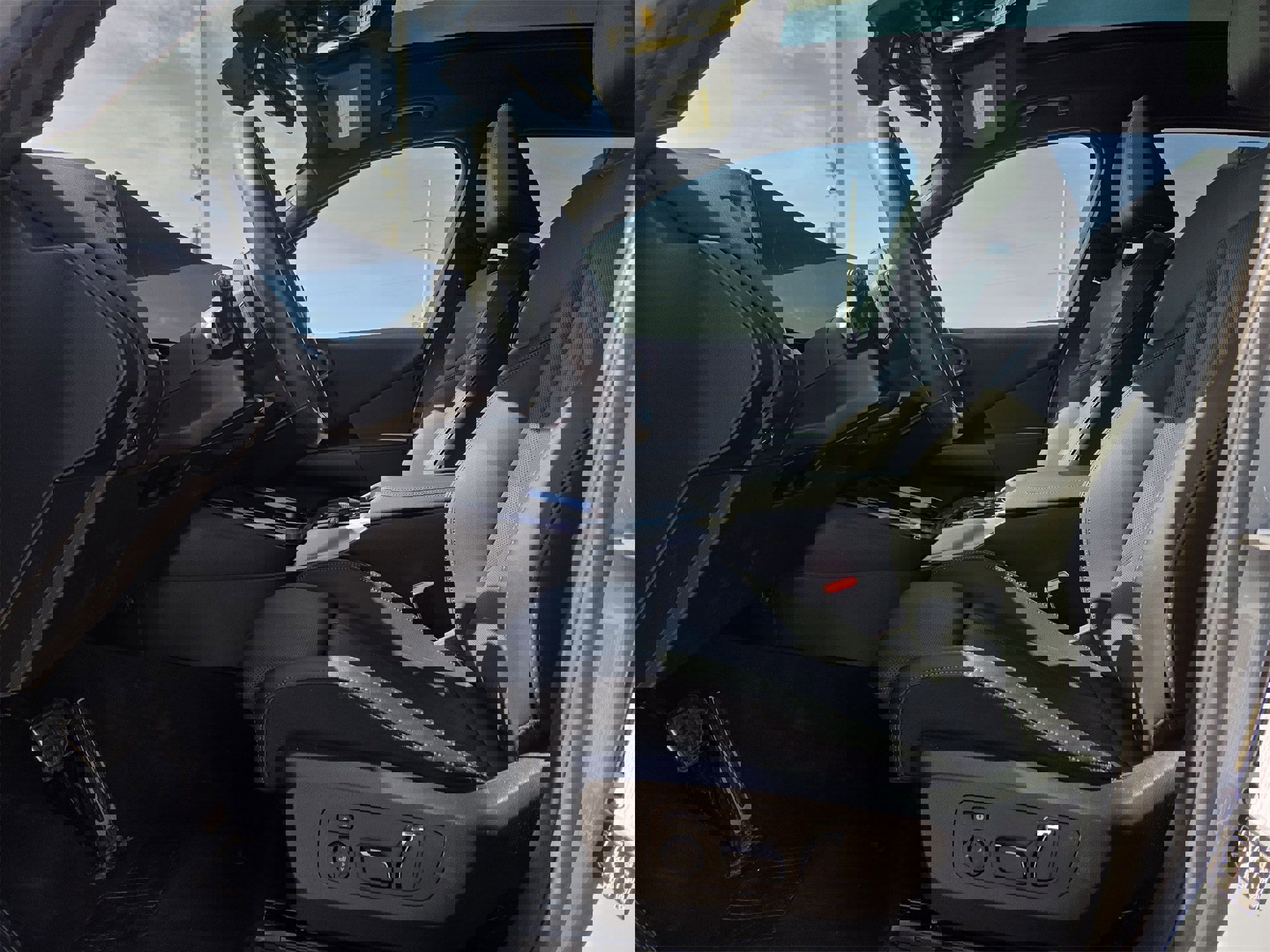 Used 2025 BMW X3 xDrive30i image 16