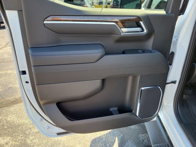 New 2026 GMC Sierra 1500 Elevation w/ Elevation Premium Package AWD/4WD image 13