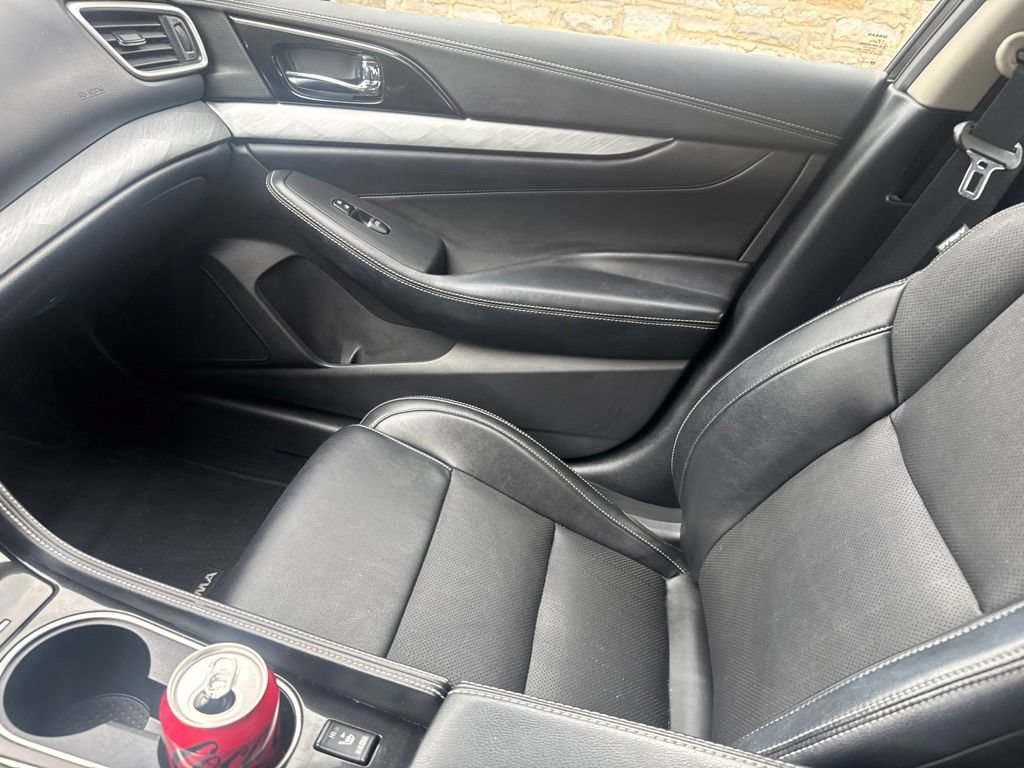 Used 2017 Nissan Maxima 3.5 SV FWD image 21