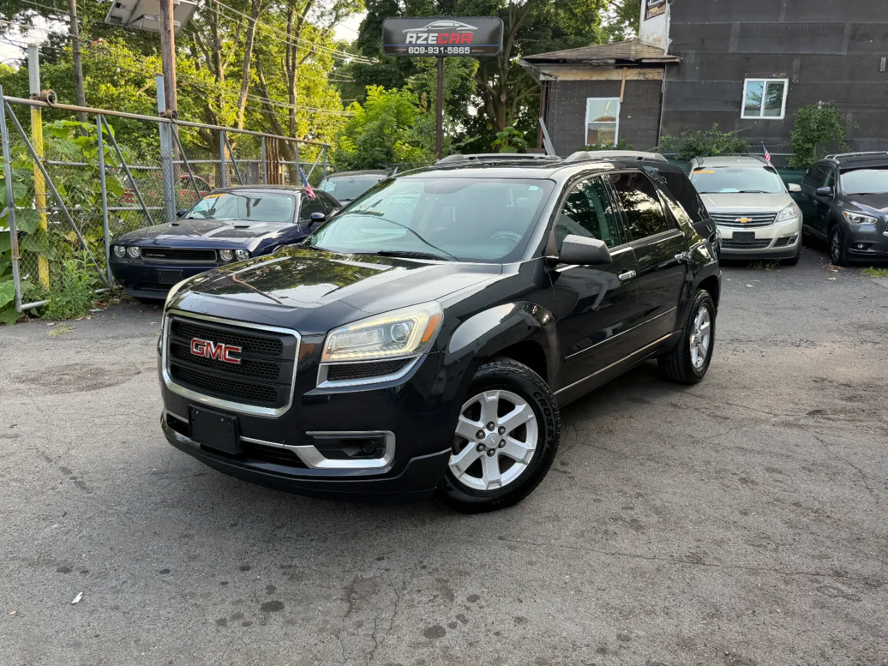 Used 2013 GMC Acadia SLE FWD image 5