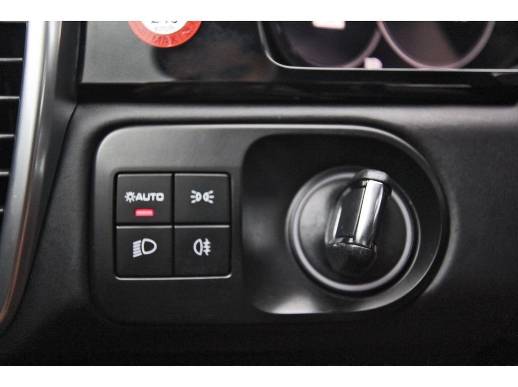 Used 2023 Porsche Cayenne GTS AWD/4WD image 19