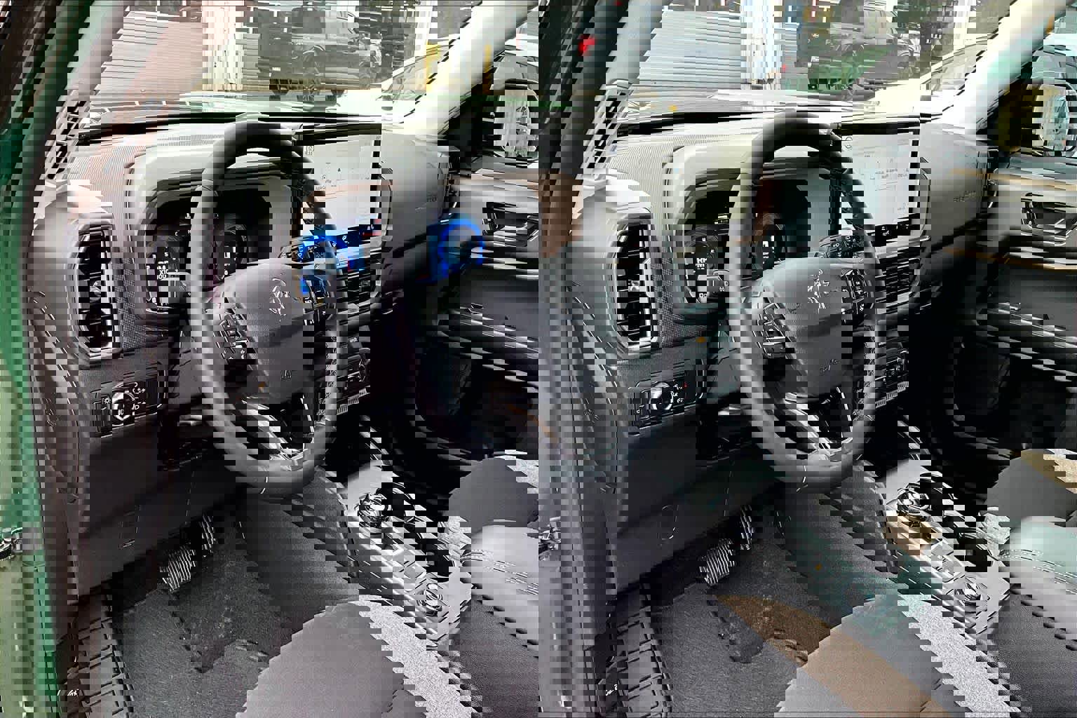 Used 2025 Ford Bronco Sport Big Bend w/ Convenience Package image 17