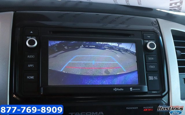 Used 2015 Toyota Tacoma TRD Pro image 25