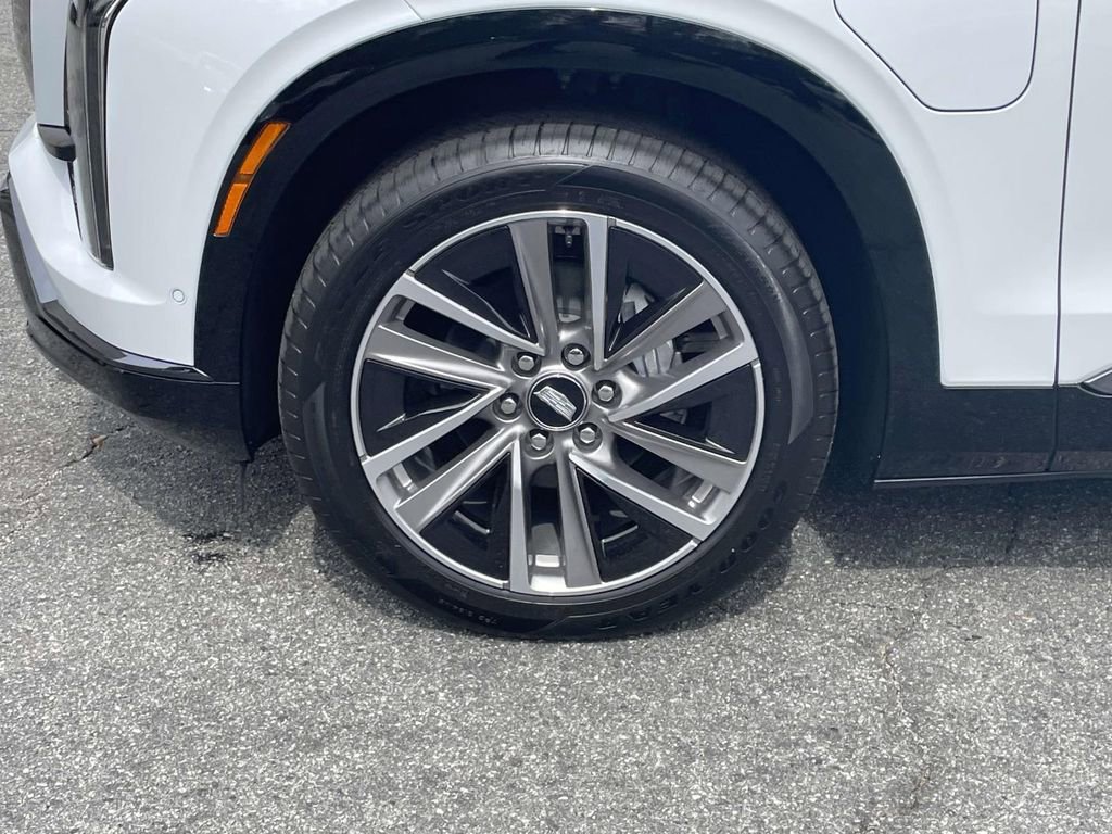 New 2026 Cadillac Vistiq Sport image 9
