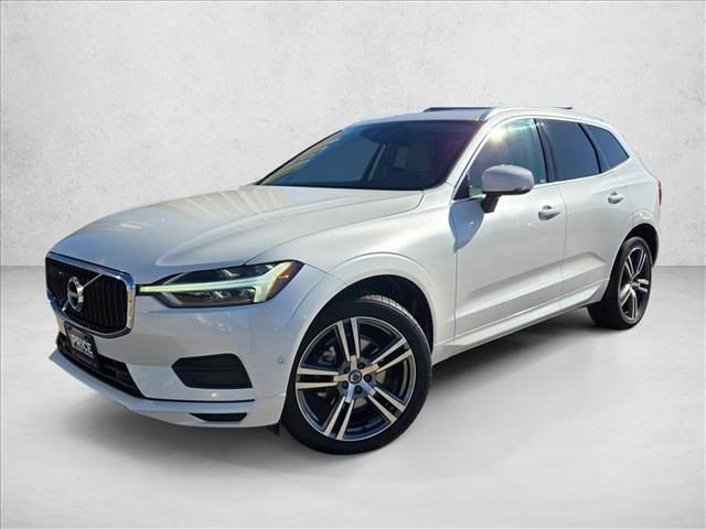 Used 2018 Volvo XC60 T5 Momentum w/ Vision Package