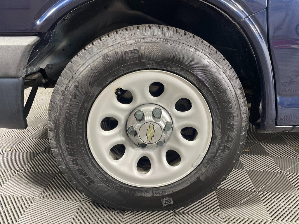 Used 2014 Chevrolet Express 1500 LS image 13