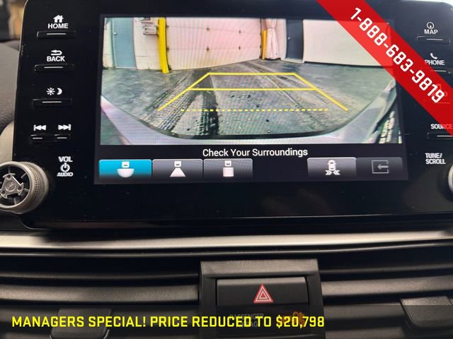 Used 2018 Honda Accord Touring image 17