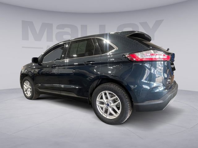 Used 2022 Ford Edge SEL w/ Convenience Package image 3