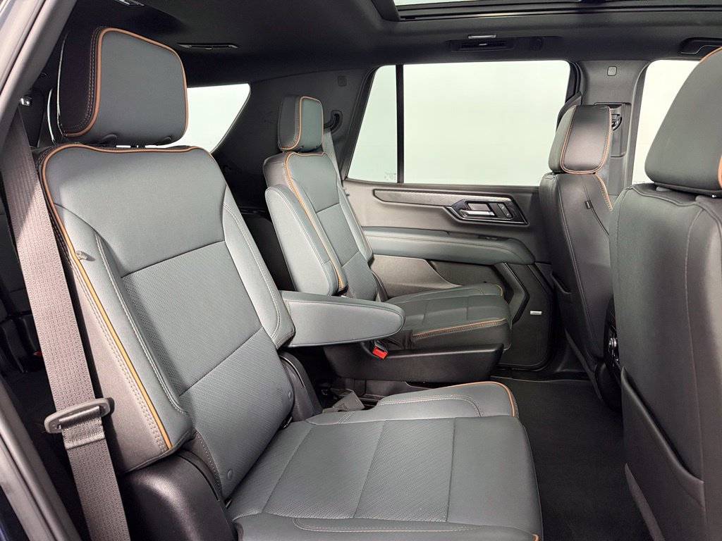 Used 2026 GMC Yukon AT4 w/ AT4 Premium Package AWD/4WD image 20