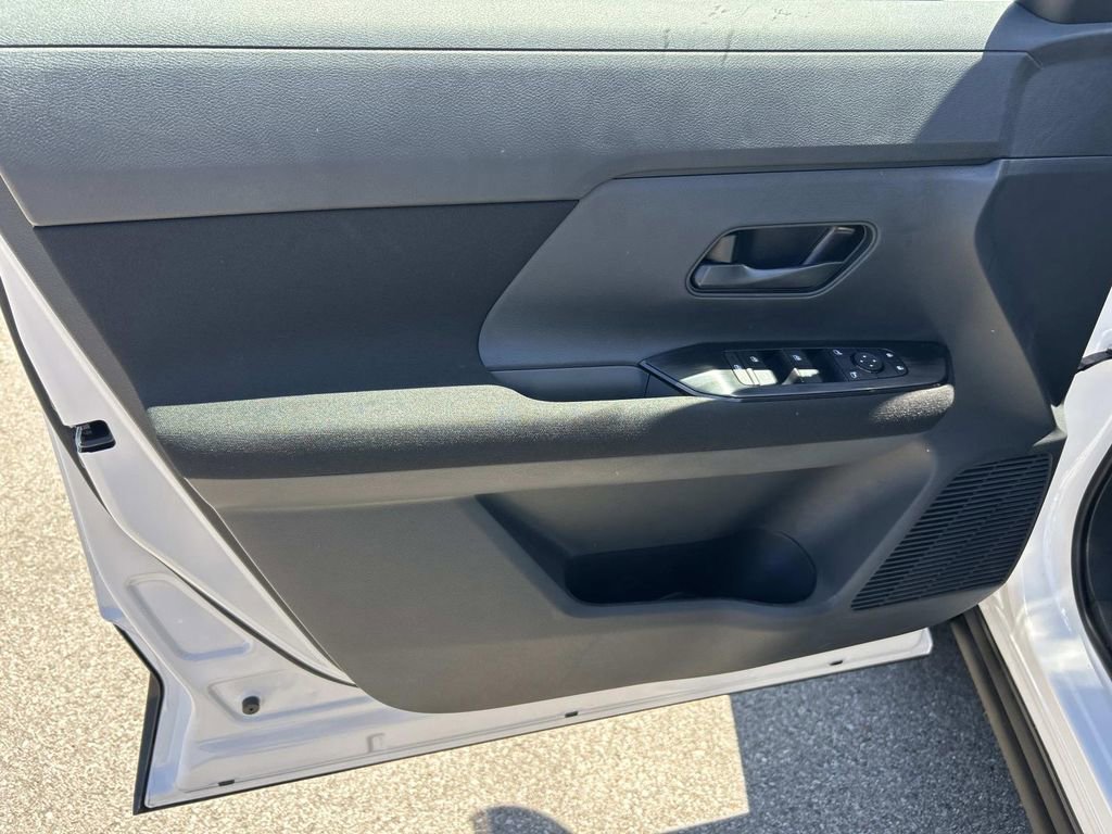 New 2026 Nissan Kicks S FWD image 16