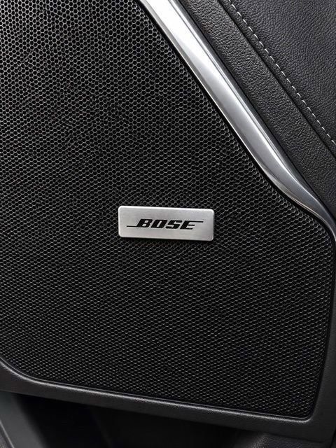 Used 2026 GMC Yukon Denali w/ Sun & Power Step Package AWD/4WD image 23