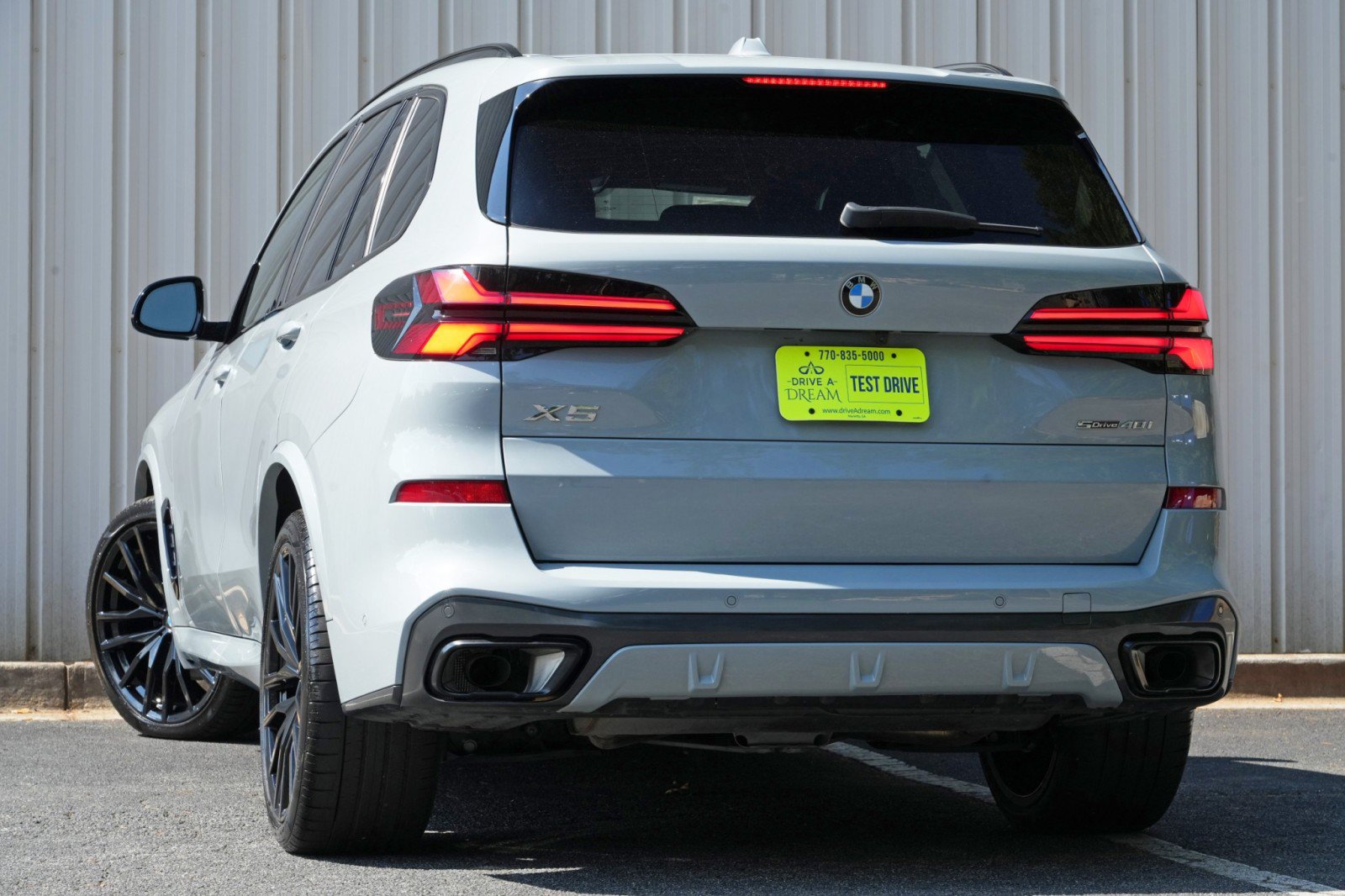 Used 2024 BMW X5 sDrive40i w/ M Sport Package RWD image 6