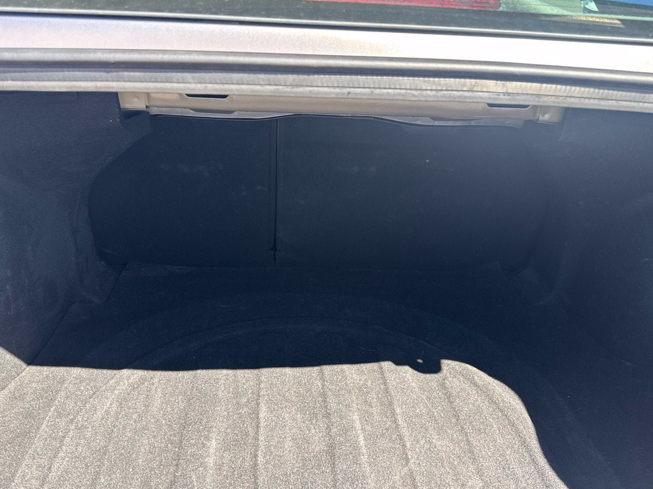 Used 2025 Hyundai Elantra SEL FWD image 35