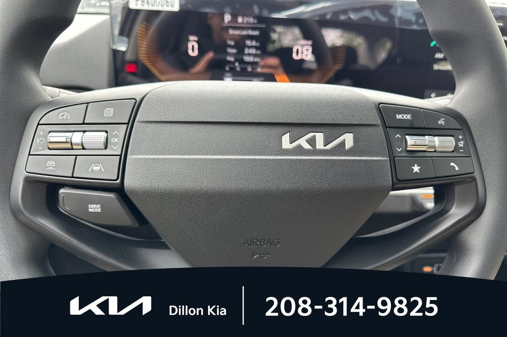 New 2026 Kia K4 FWD image 24