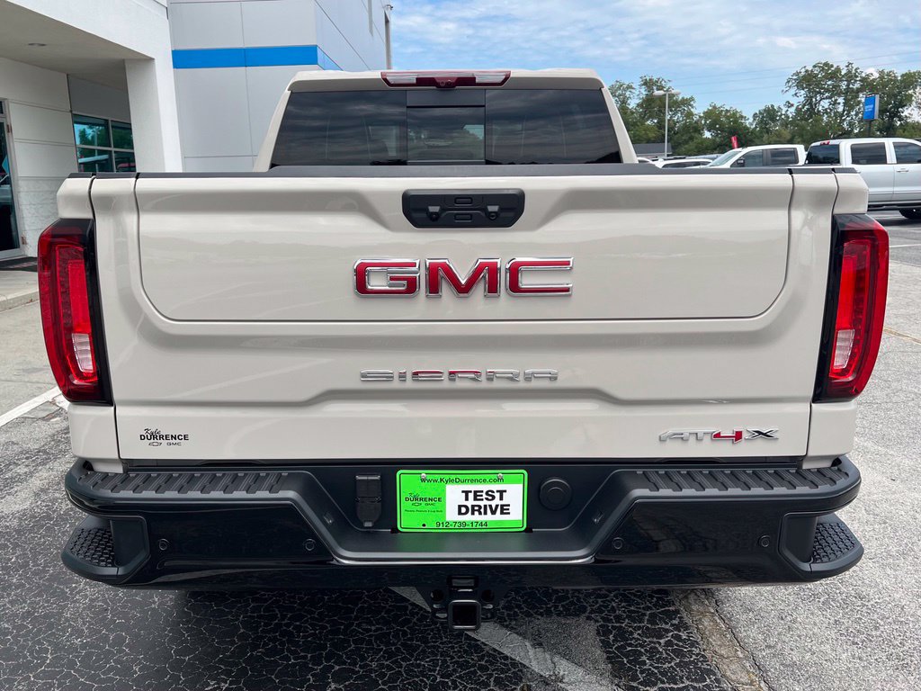 New 2026 GMC Sierra 1500 AT4X AWD/4WD image 8
