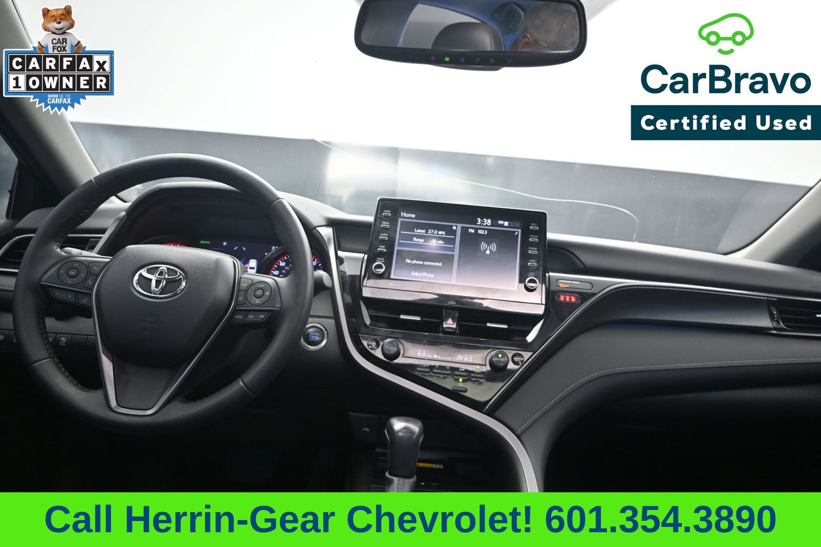 Used 2022 Toyota Camry XSE FWD image 19