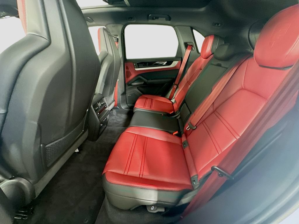 New 2026 Porsche Cayenne E-Hybrid AWD/4WD image 24