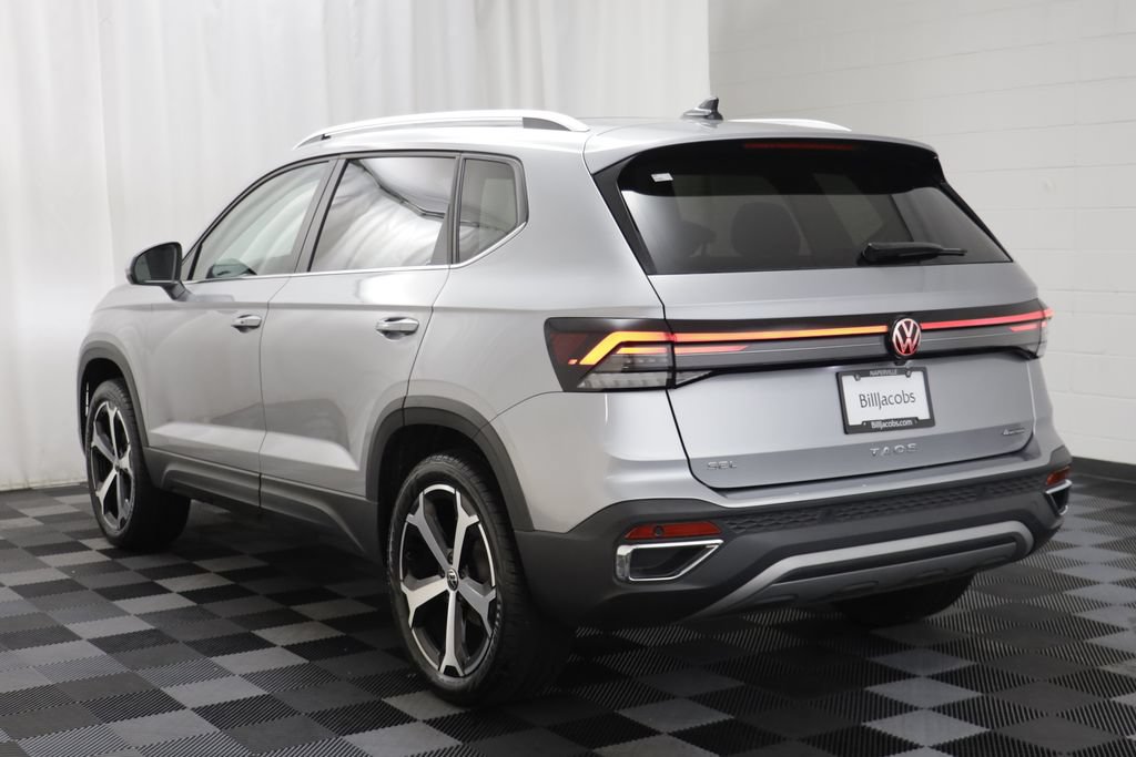 Used 2026 Volkswagen Taos SEL AWD/4WD image 15