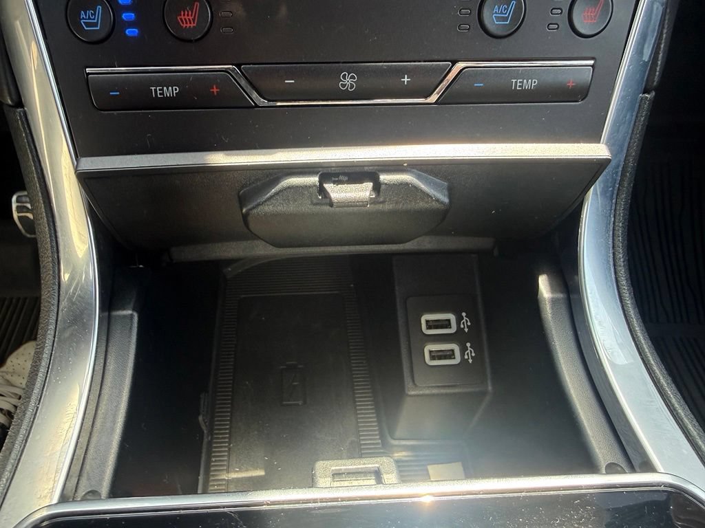 Used 2020 Ford Edge ST w/ Equipment Group 401A AWD/4WD image 29