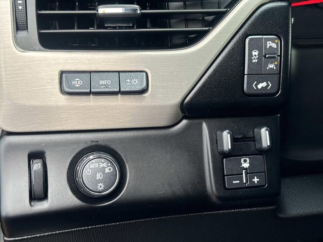 Used 2019 GMC Yukon Denali w/ Open Road Package image 27