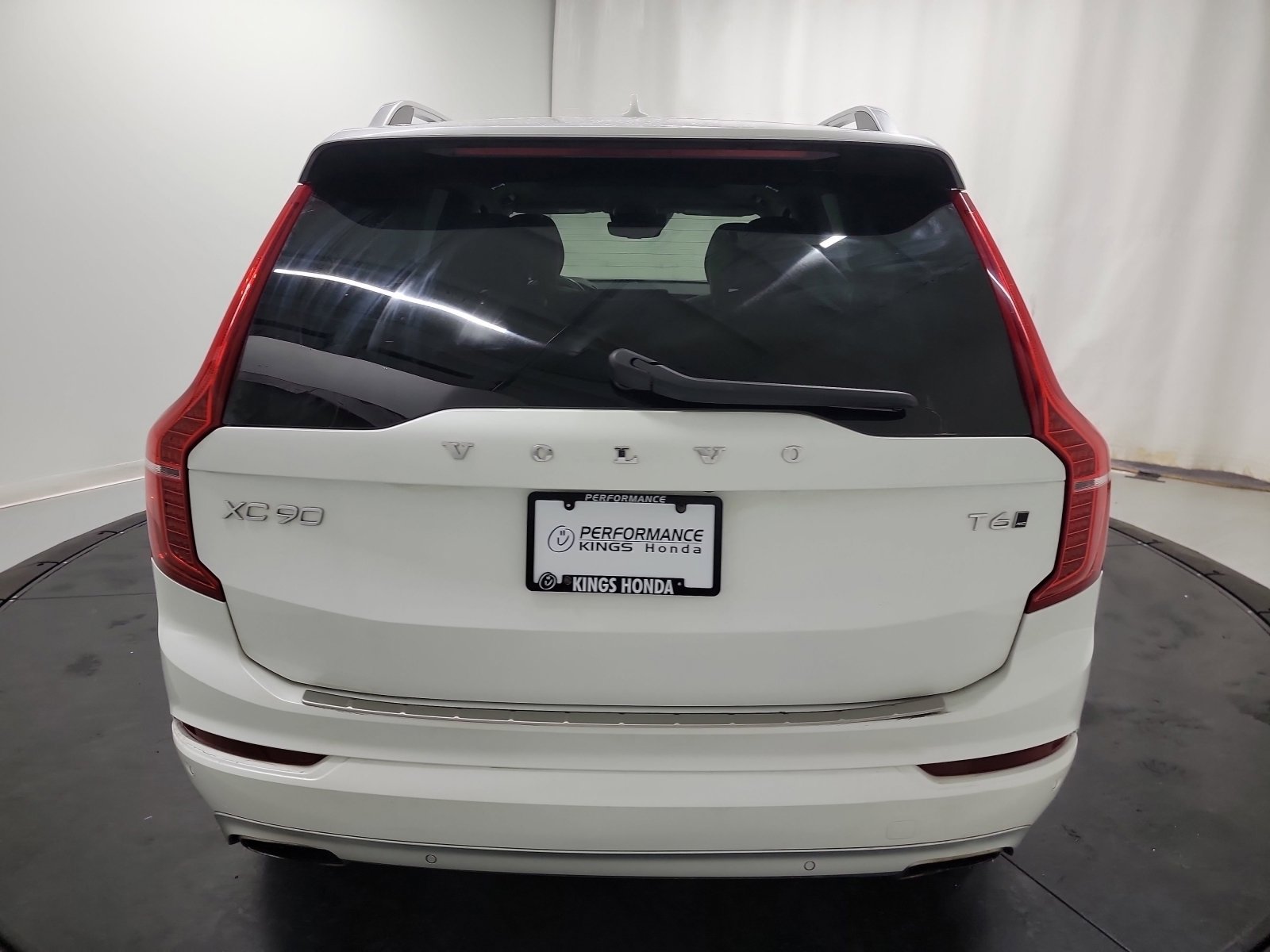 Used 2019 Volvo XC90 T6 Momentum w/ Advanced Package image 8