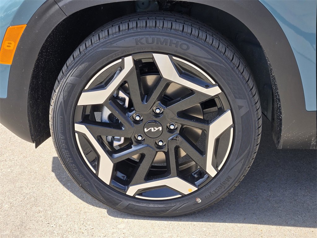 New 2026 Kia Seltos SX image 8