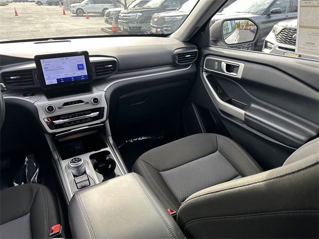 Certified 2022 Ford Explorer XLT image 17