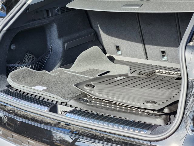 New 2025 Audi Q5 Prestige image 30