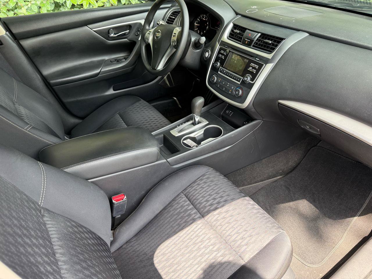 Used 2018 Nissan Altima 2.5 S w/ S Convenience Package FWD image 12