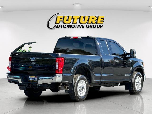 Certified 2022 Ford F250 XLT w/ XLT Value Package RWD image 3