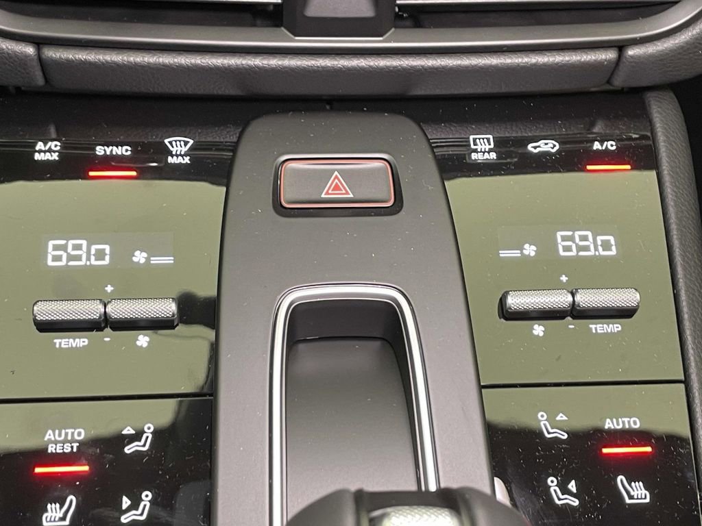 New 2026 Porsche Macan S image 32