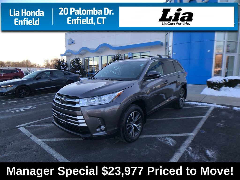 Used 2019 Toyota Highlander Plus video 3