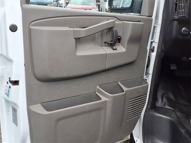 Certified 2023 Chevrolet Express 2500 w/ Driver Convenience Package image 8