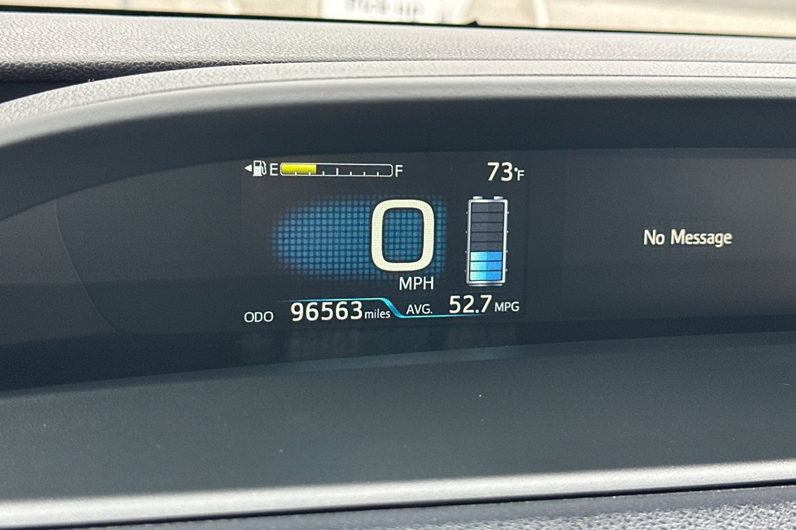 Used 2019 Toyota Prius LE w/ Carpet Mat Package FWD image 28