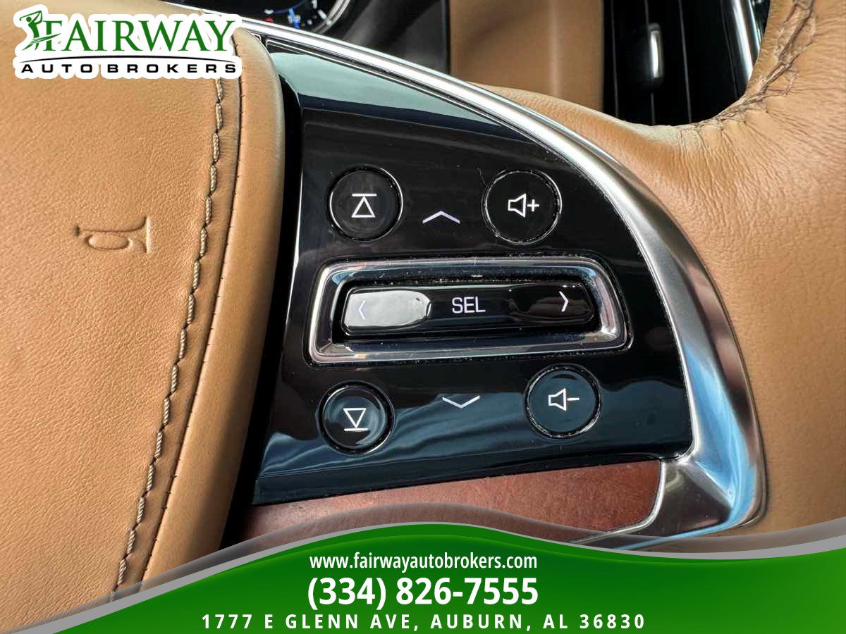 Used 2016 Cadillac Escalade Platinum AWD/4WD image 21