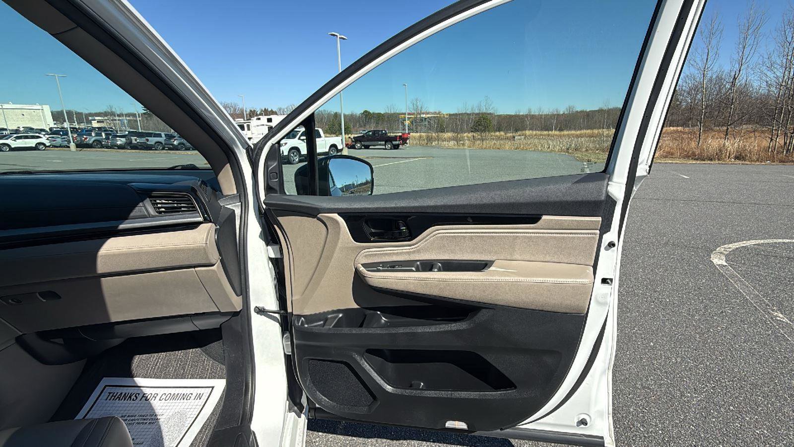 Used 2023 Honda Odyssey Touring image 17