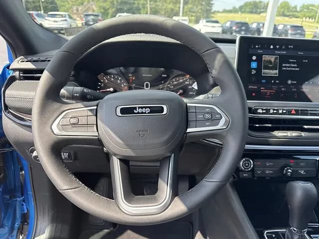 New 2026 Jeep Compass Latitude AWD/4WD image 9