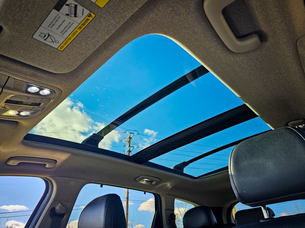 Used 2020 Hyundai Santa Fe SEL image 16