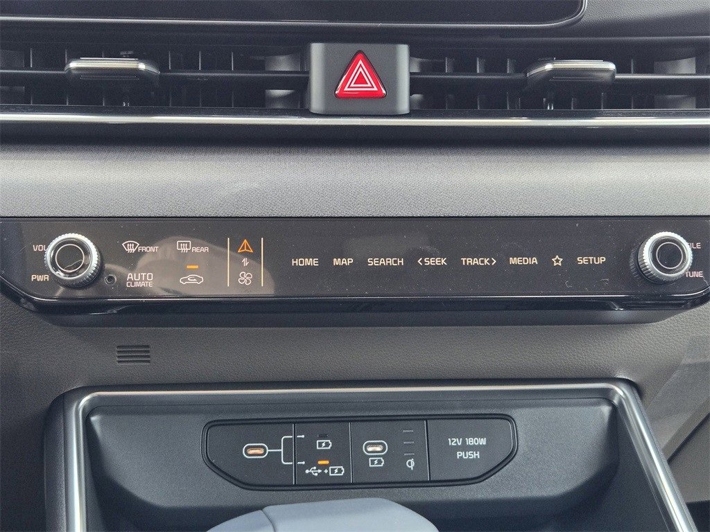 New 2026 Kia Carnival EX image 14