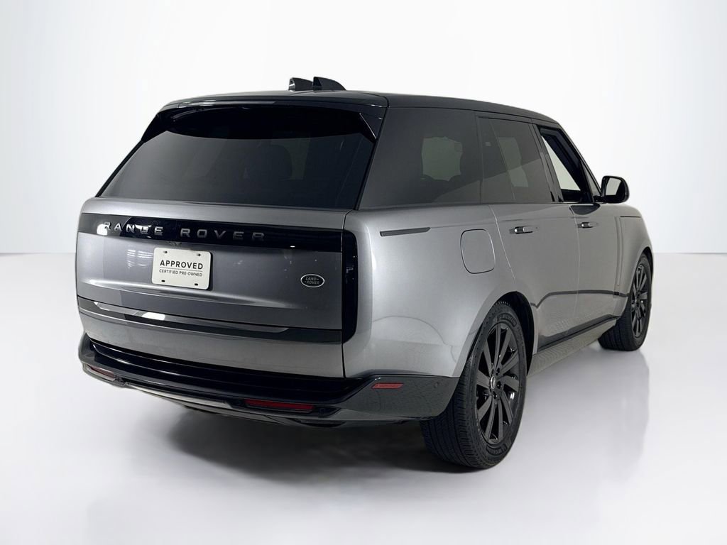 Used 2023 Land Rover Range Rover SE image 5