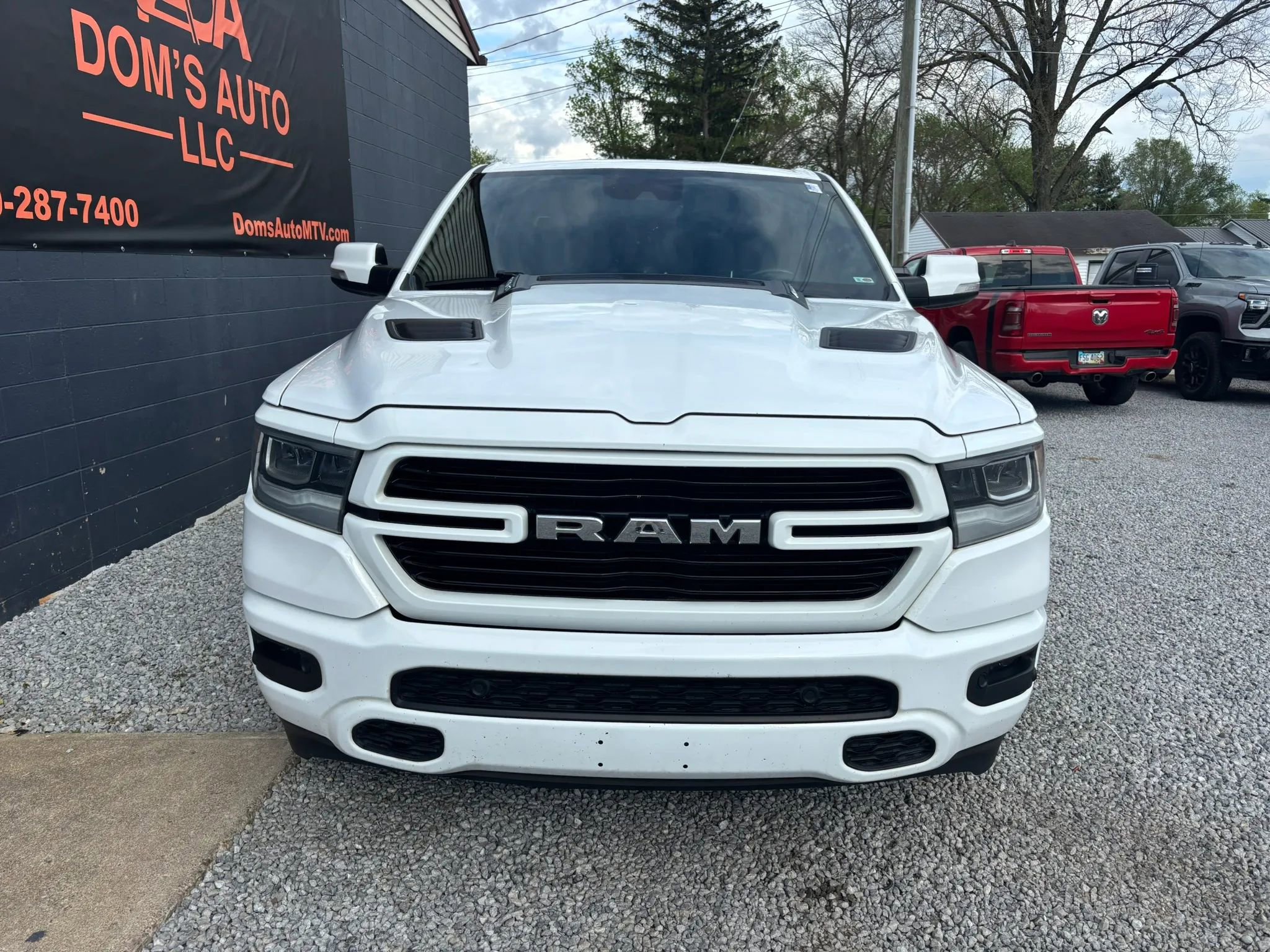 Used 2021 RAM 1500 Laramie AWD/4WD image 10
