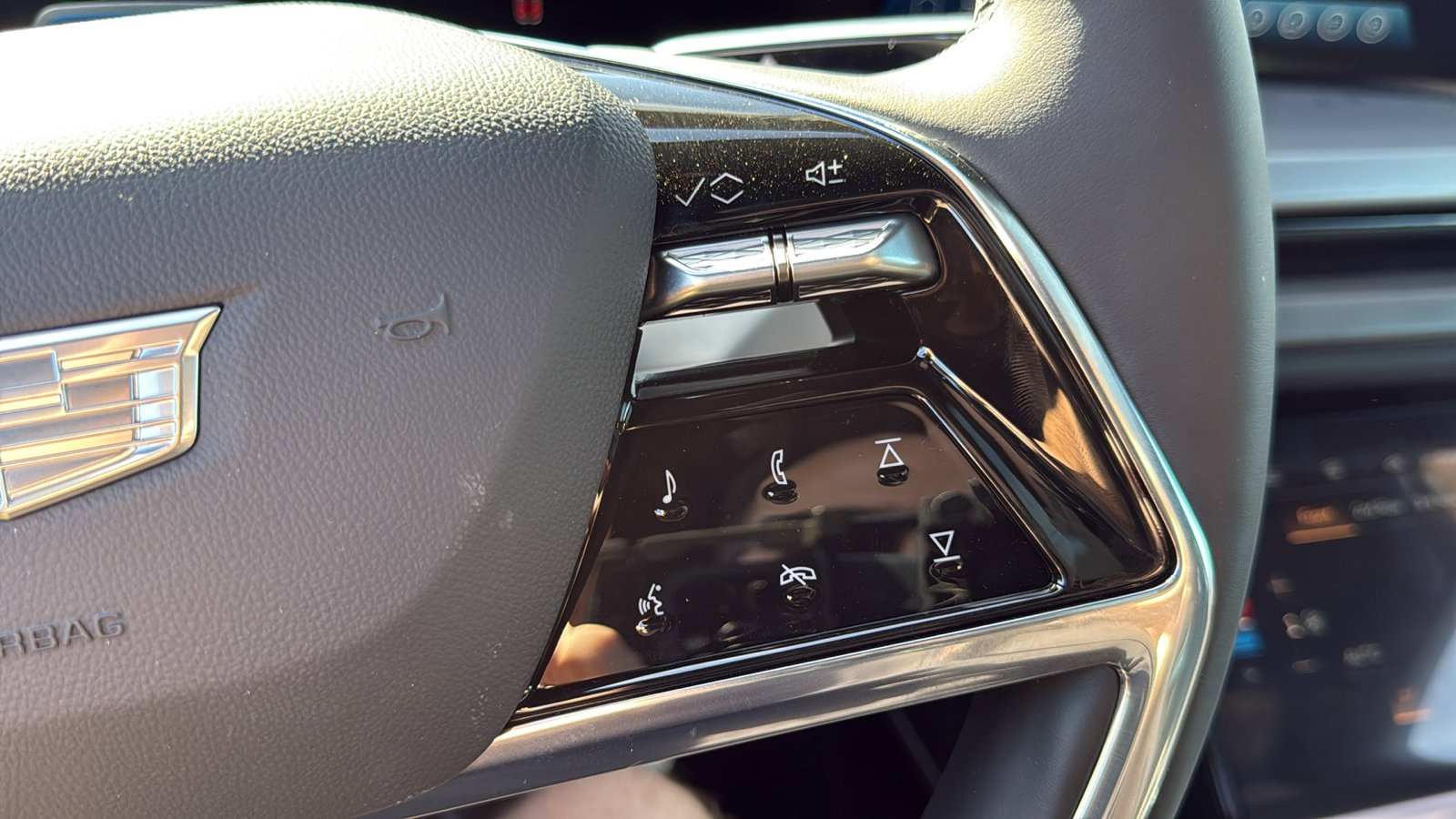 New 2026 Cadillac Vistiq Luxury image 16