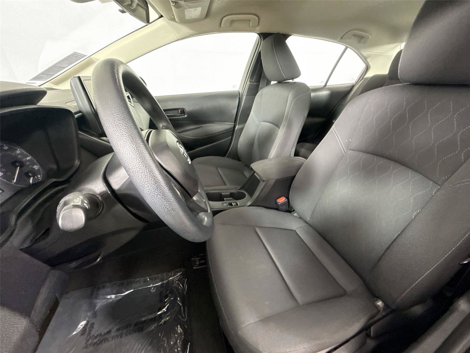Certified 2024 Toyota Corolla LE FWD image 3
