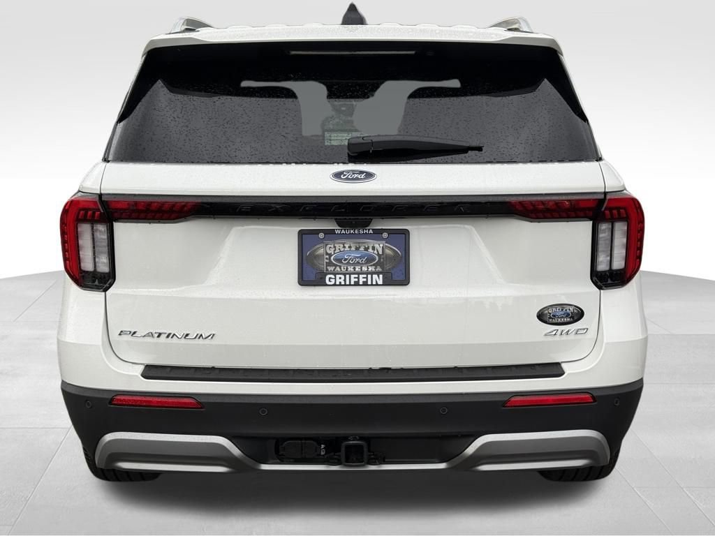 New 2026 Ford Explorer Platinum image 5