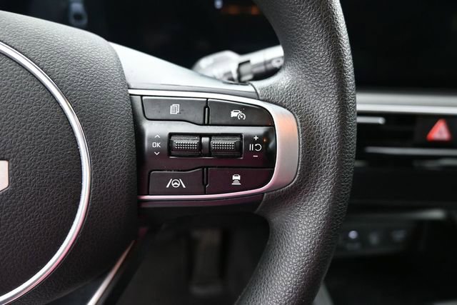 Used 2025 Kia K5 LXS FWD image 20