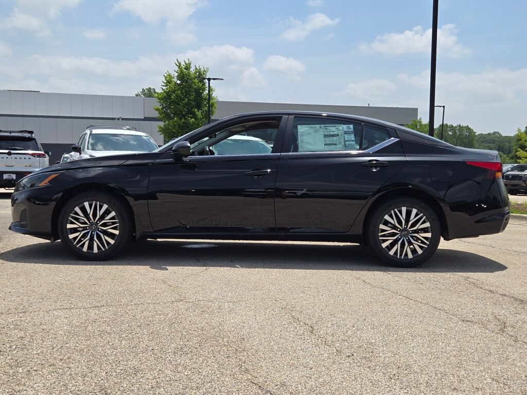 New 2026 Nissan Altima 2.5 SV AWD/4WD image 19
