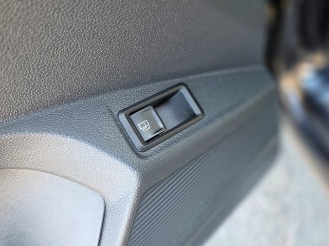 Used 2024 Volkswagen Taos S image 25