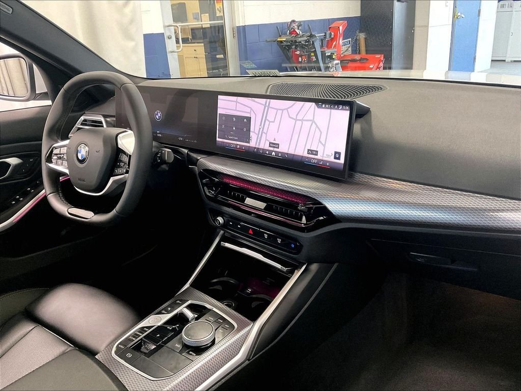Used 2026 BMW 330i xDrive Sedan AWD/4WD image 14