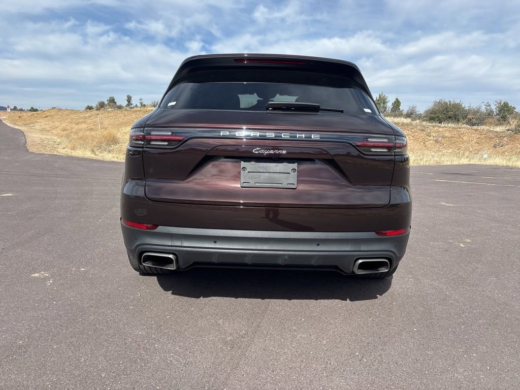 Used 2023 Porsche Cayenne image 5