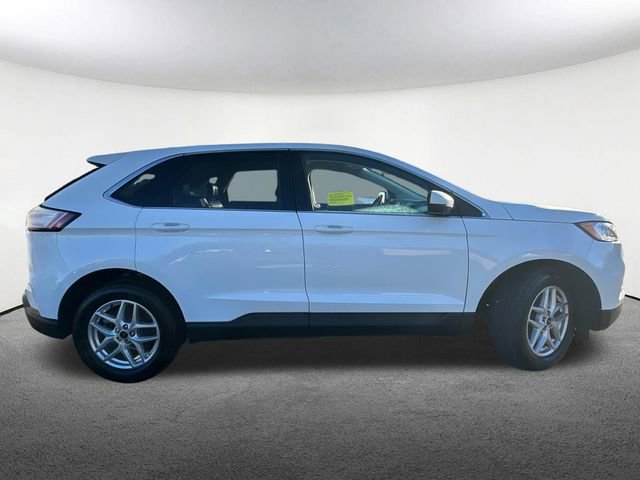 Used 2024 Ford Edge SEL image 14